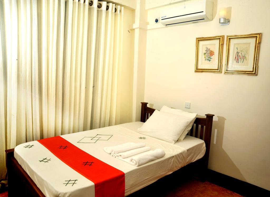 Prestige Court Residencies Otel Dehiwala-Mount Lavinia Dış mekan fotoğraf